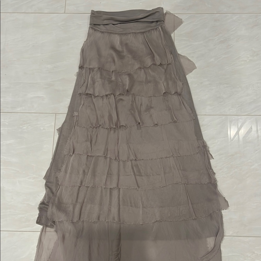Elegant Gray Tiered Skirt